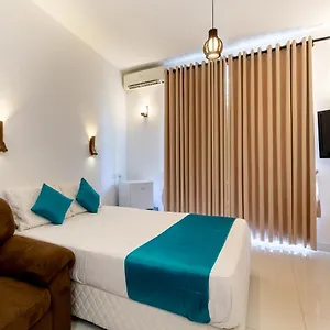 https://yoho-royal-mount-hotel.negombohotels.net